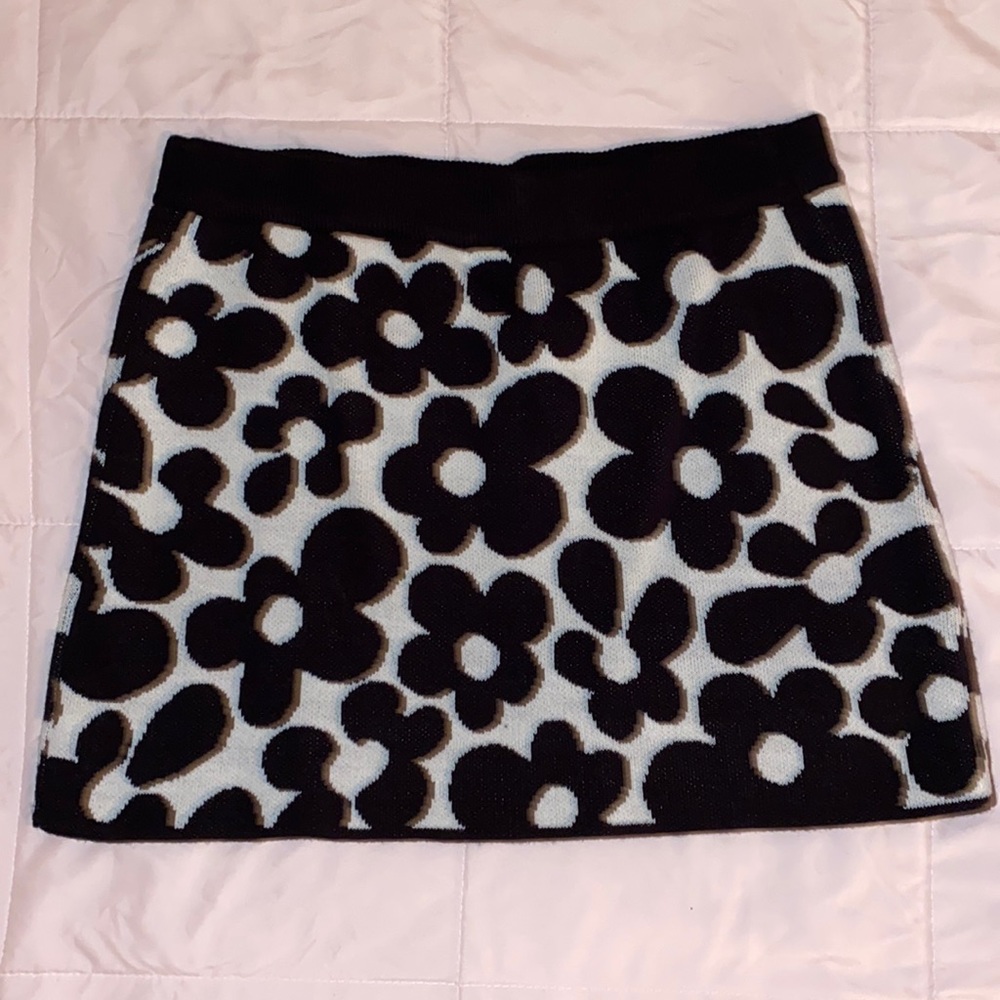 Floral Knit Skirt